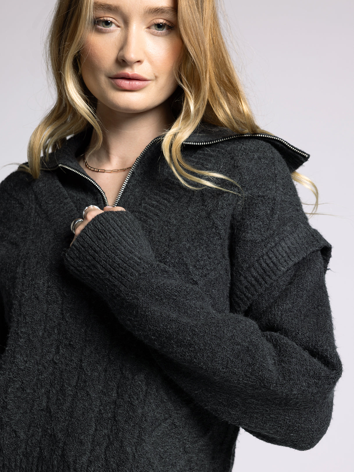 JOCELYN PULLOVER