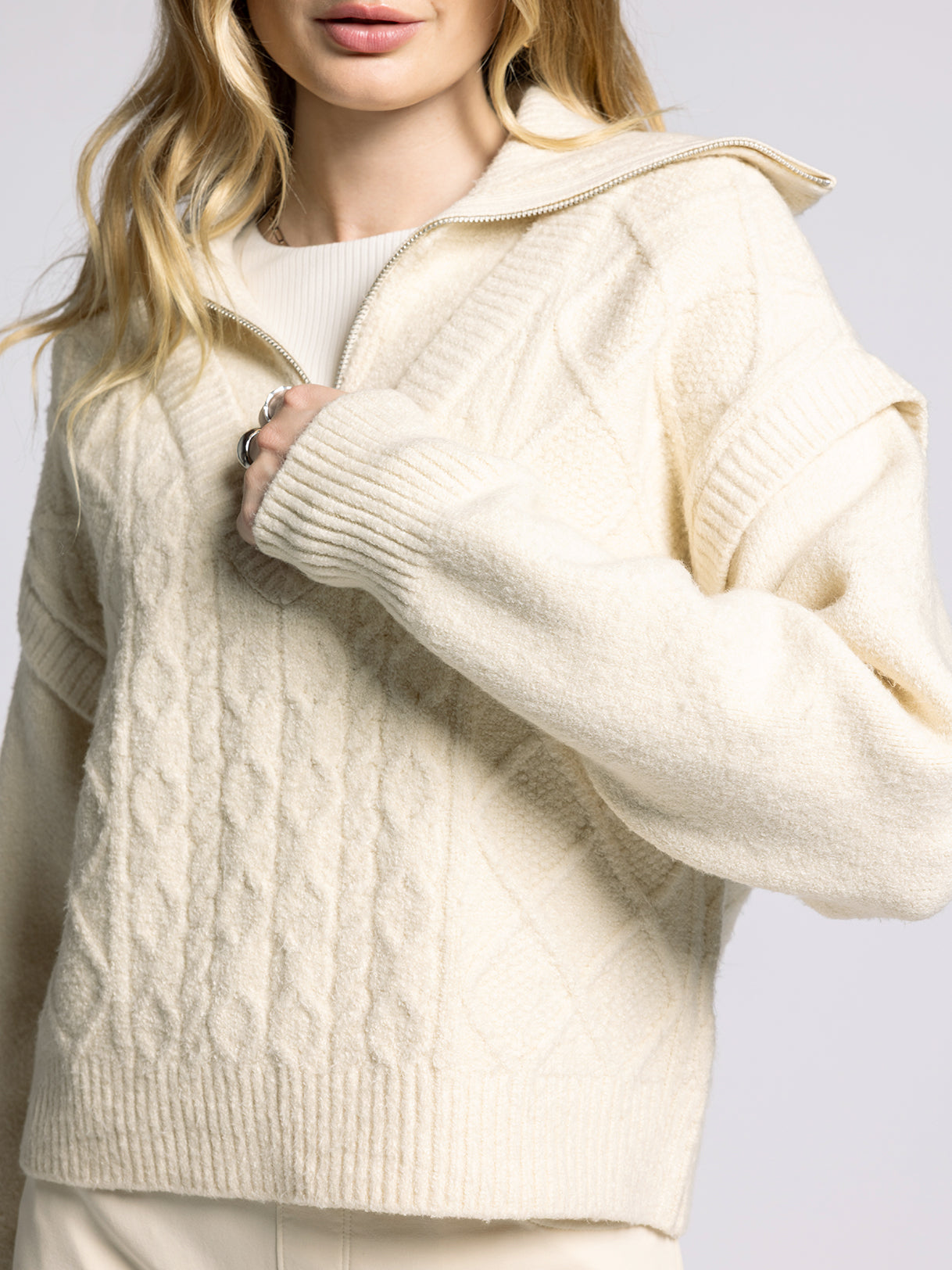 JOCELYN PULLOVER