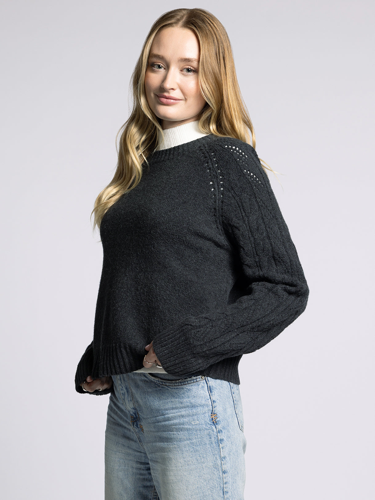 ZOEY SWEATER