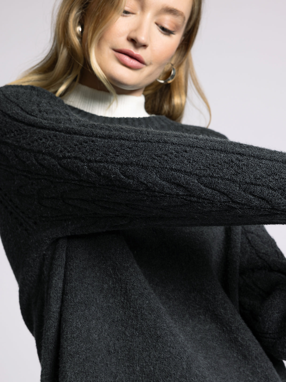 ZOEY SWEATER