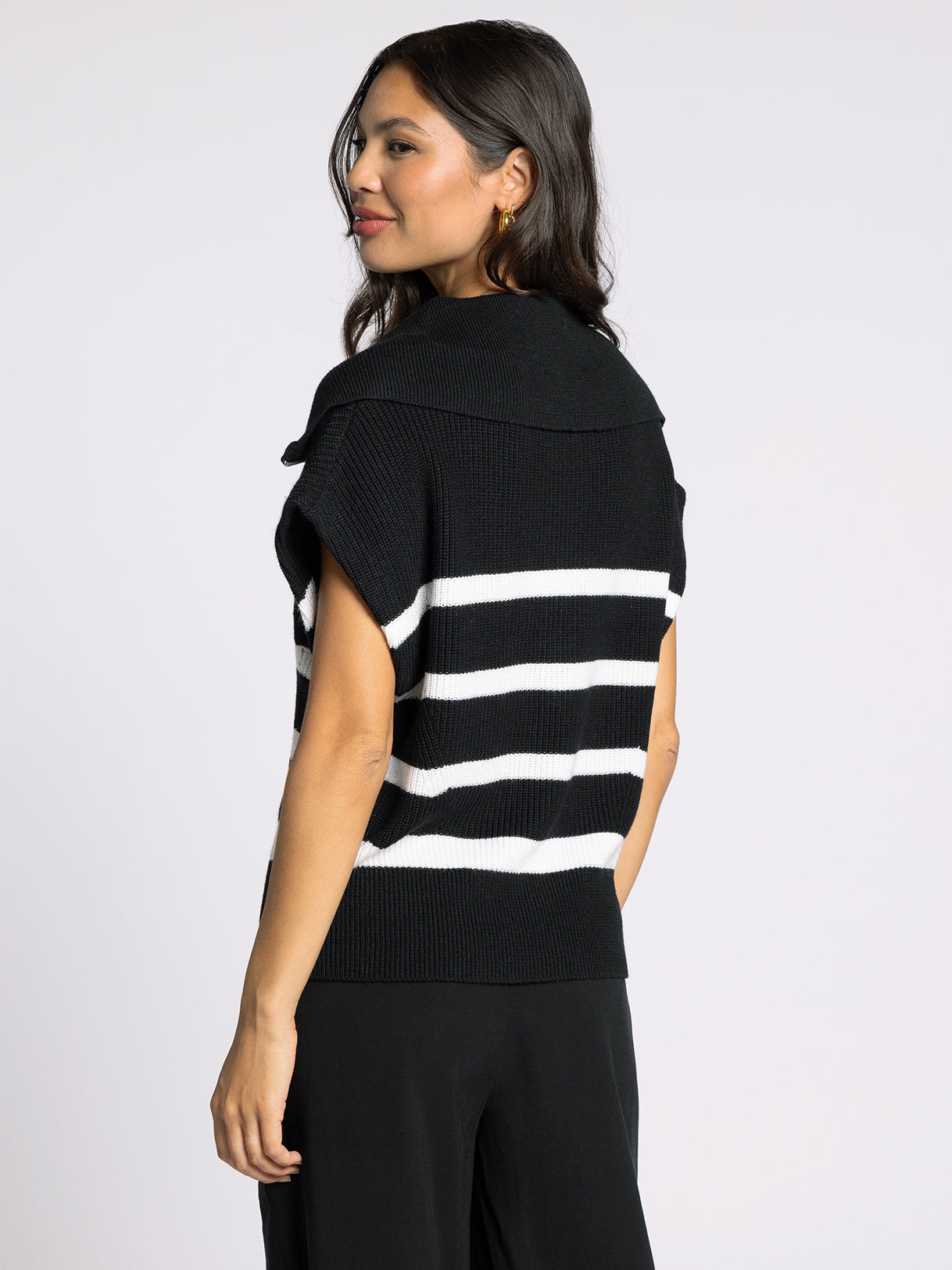 STELLA SWEATER
