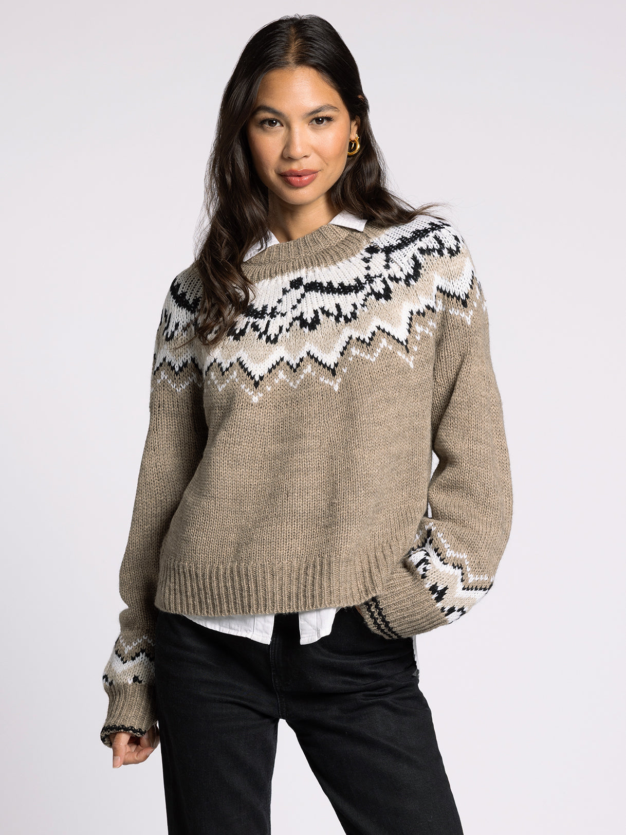 VEGA SWEATER