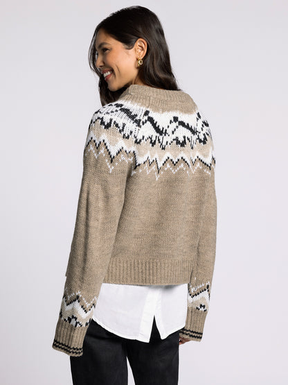 VEGA SWEATER
